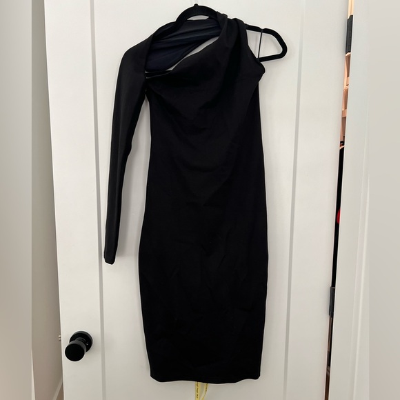 BRAND NEW Alieva One shoulder dress - Picture 3 of 5